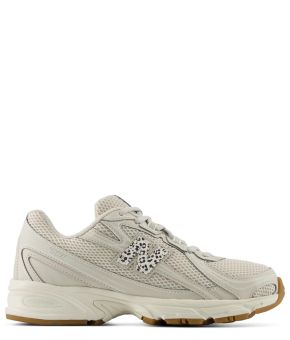 new-balance-148730-beige 1